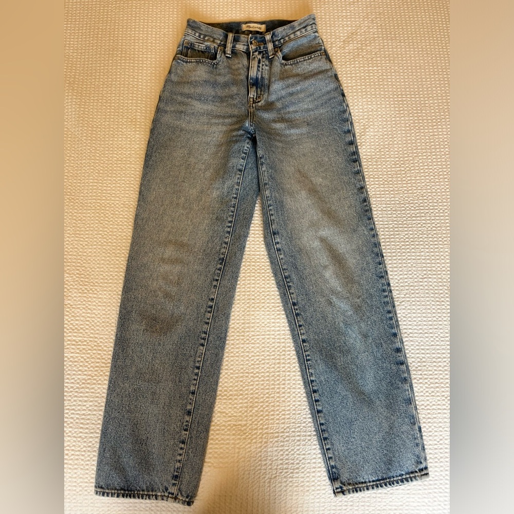 Madewell Baggy Straight Jean.